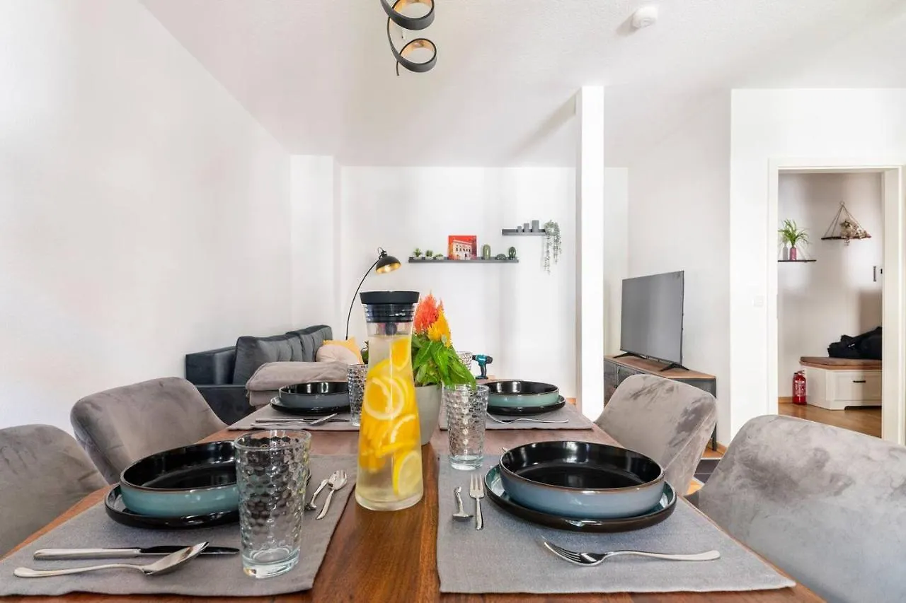 2-Raumwohnung mit gemütlichem Balkon in Zentrumslage Leipzig 0*,  Deutschland