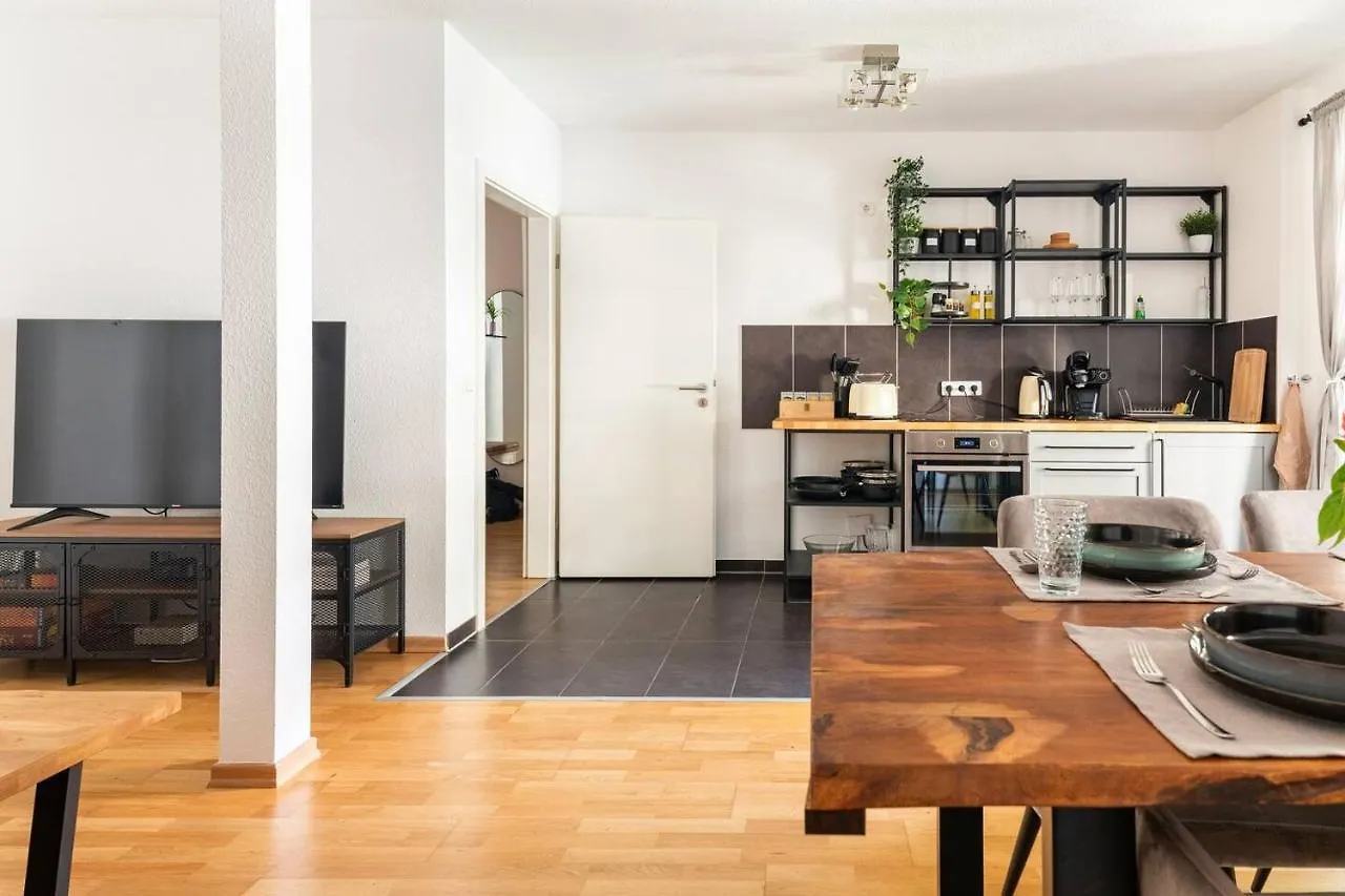 Apartment 2-Raumwohnung mit gemütlichem Balkon in Zentrumslage Leipzig Deutschland